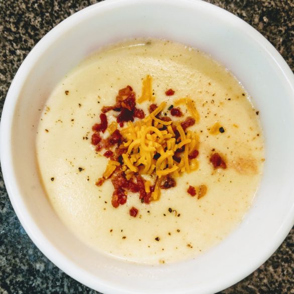 Copycat Wisconsin Cauliflower Soup